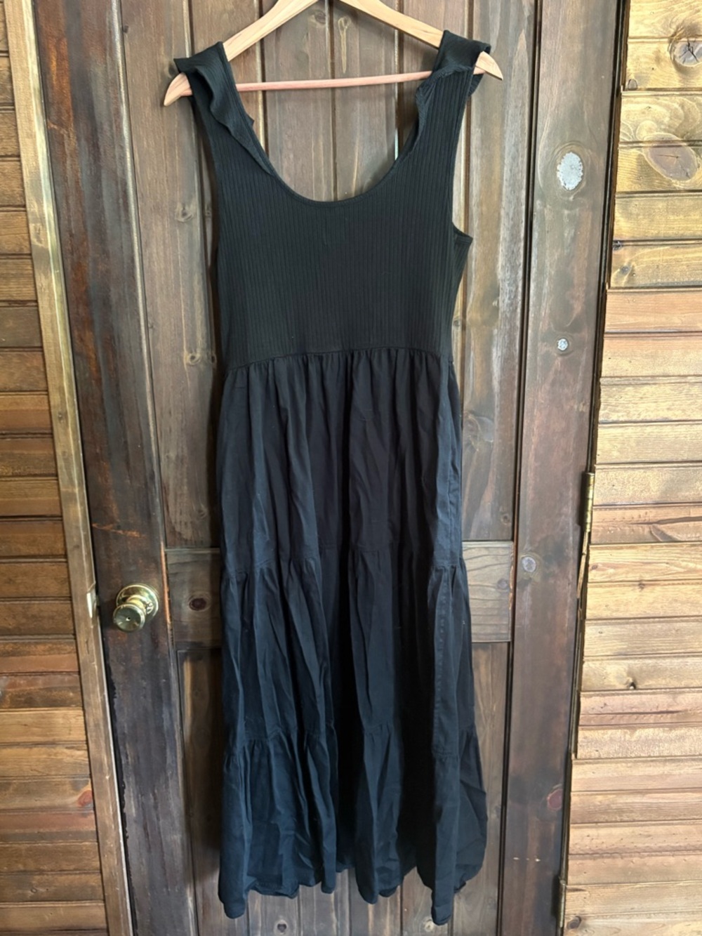 GAP Black Tiered Maxi Dress with Ruffle Shoulders- Size Large - Picture 6 of 10
